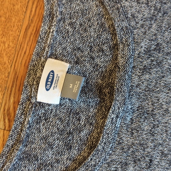 Women's Old Navy Black/Gray Lightweight Sweater, Medium - Picture 2 of 8